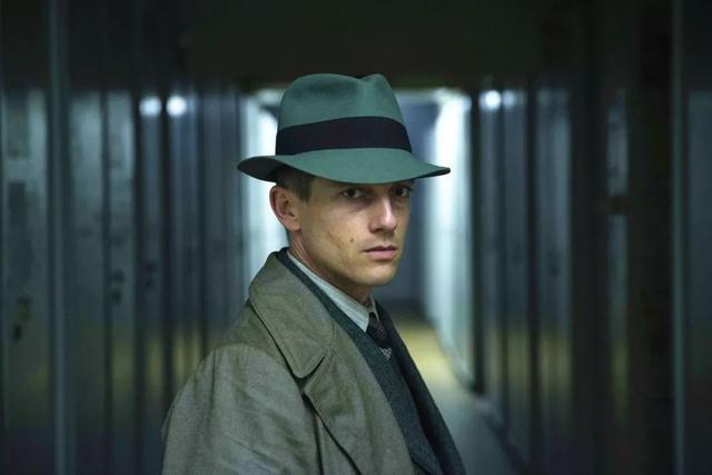 很多外媒说，《巴比伦柏林》是过去十年世界上最好的电视剧