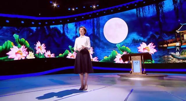 在云端里爱诗，在泥土里生活，在岁月中一直洒脱