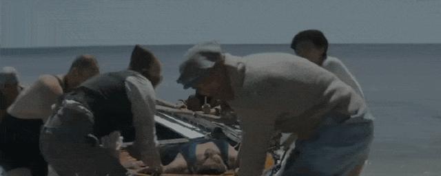 成人级无删减！高分爆款大女主爽片激情上映，票房却扑街？