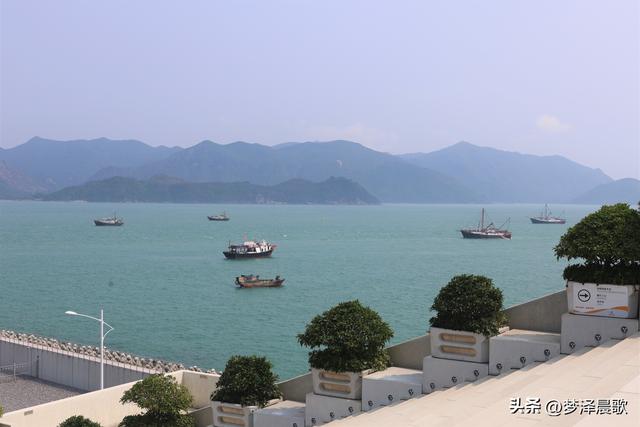 中国唯一建设在海岛上的歌剧院“珠海大剧院”