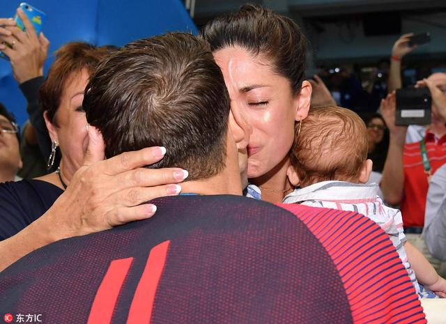 吻是最深情的告白 614亲吻情人节为你奉上体坛kiss合集