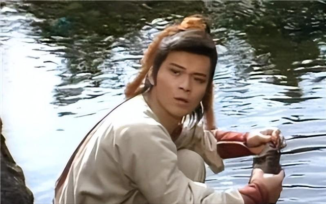 一张芒果脸就毁掉整部剧《铁血丹心》彻底崩了观众期望