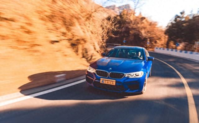 燃油车变天!2024年燃油车销量排行榜,轩逸第1、宝马X5第45