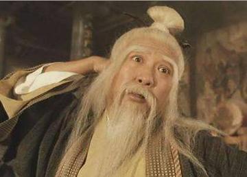 扫地僧到底是谁？韦小宝出家后说出了答案，难怪金庸选择一笔带过