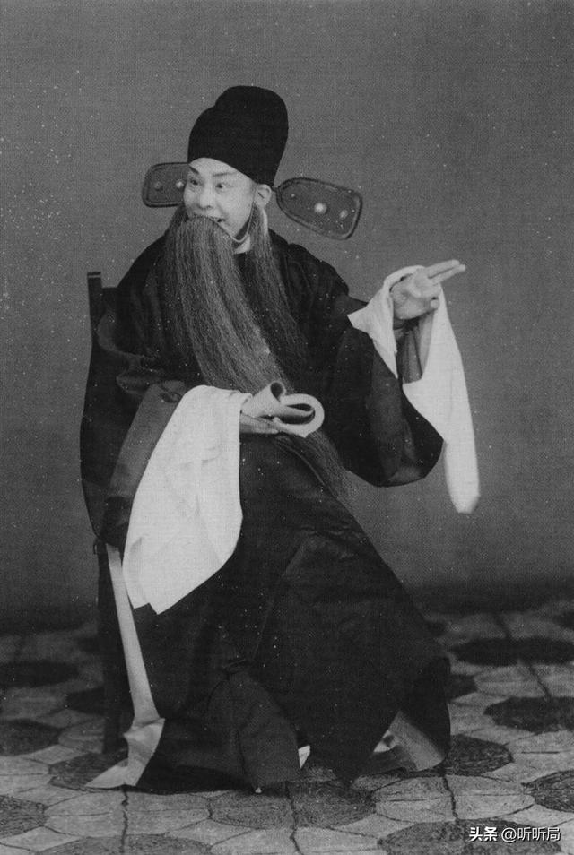 周信芳与裘丽琳二人不仅爱情唯美，所育6子女全是传奇，都有谁？