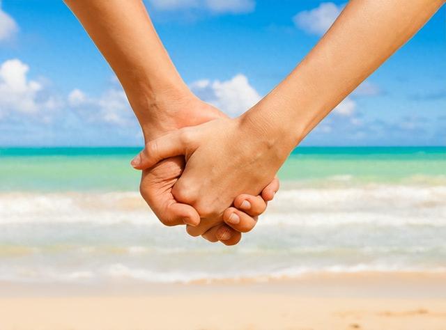 夫妻间的“情感小冒险家”，一同探索爱的未知领域。