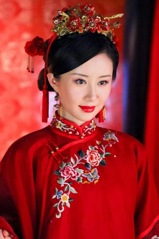 一人分饰两个角色的演员，只服这5位，他们没精分，观众先精分了