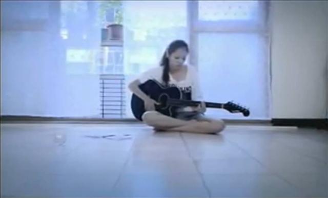 《类似爱情》：猜到了开头，却猜不到结尾的爱情