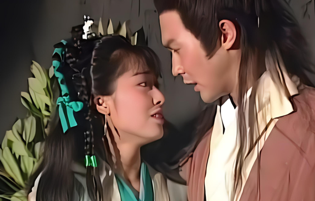 黄蓉被老毒物抓走半年,郭芙到底是谁的孩子?