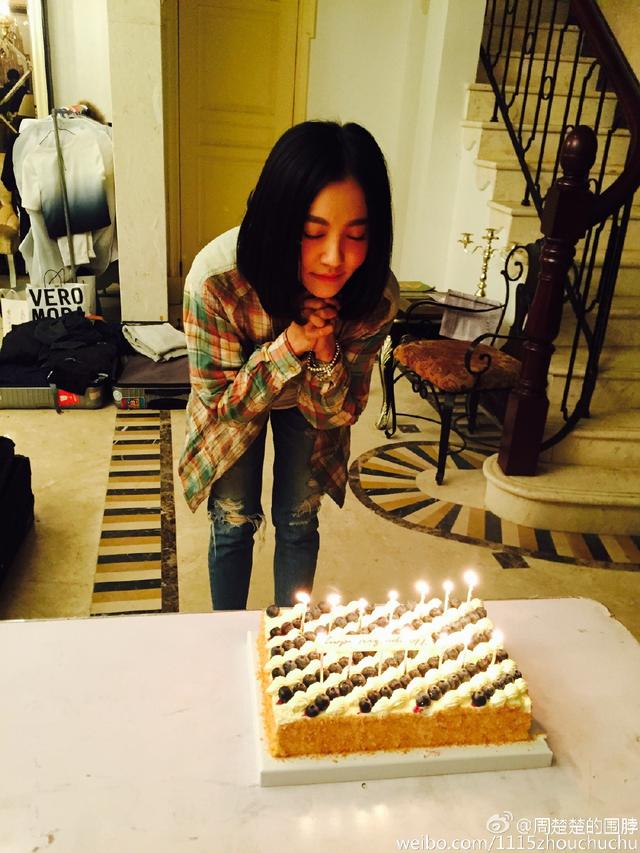 荧幕俏佳人，楚楚动人——周楚楚