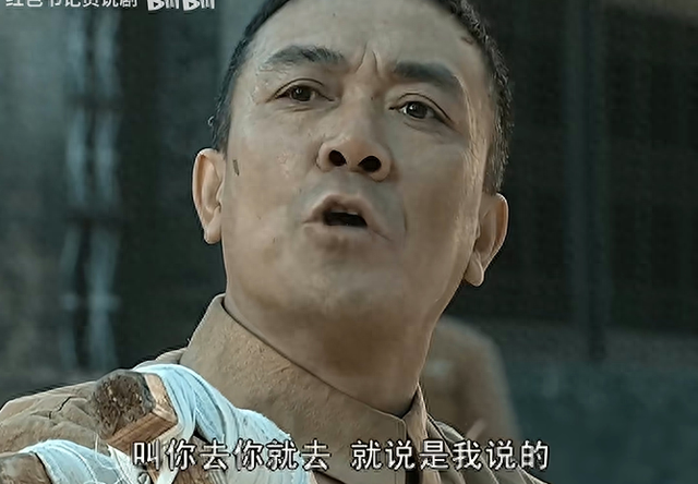 三刷《亮剑》后，才懂得身为师长的李云龙，为何敢顶撞王副军长