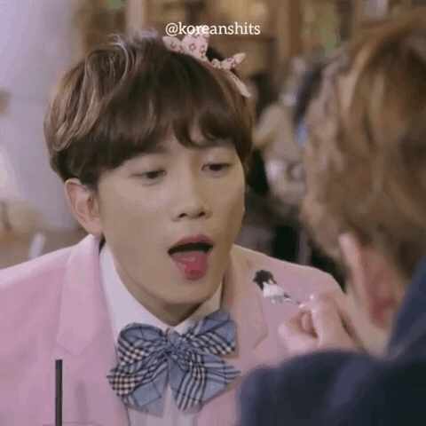 一人分饰两个角色的演员，只服这5位，他们没精分，观众先精分了