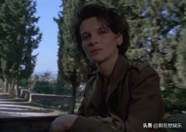 欧美影视史上最性感的护士(19张照片)电影推荐