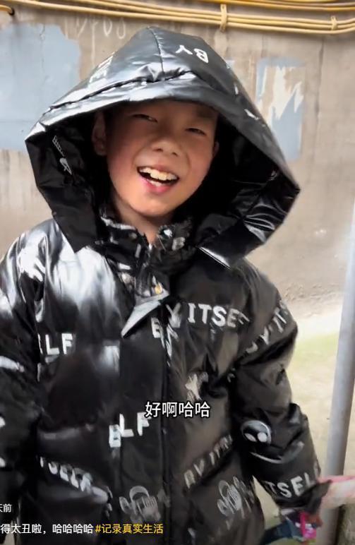 林静爆红涨粉50万，那个把她赶出家门的婆婆，肠子可能都要悔青了