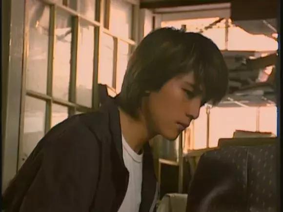 谁先爱上邱泽的