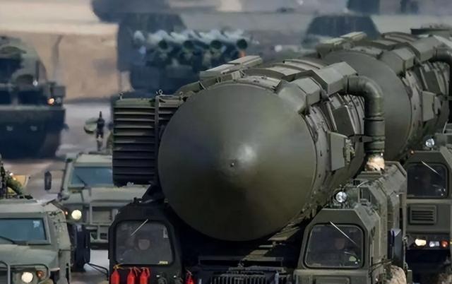 苏联末日列车：神出鬼没连美国都怕，一次可发射30枚核弹头