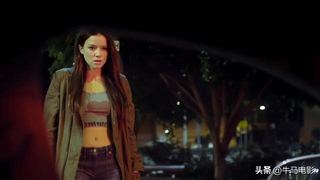 2部尺度惊人的外国电影，有颜有肉，外国佬真会拍