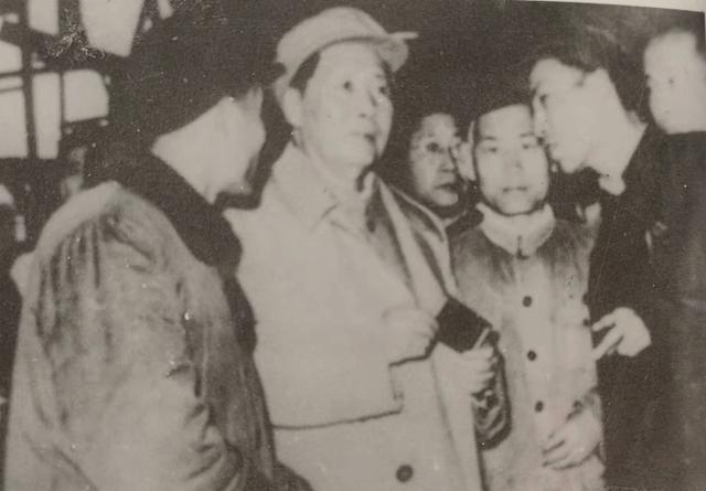 《毛 泽 东 读 过 哪 些 对 联》之25：毛泽东向四川省委推荐的对联