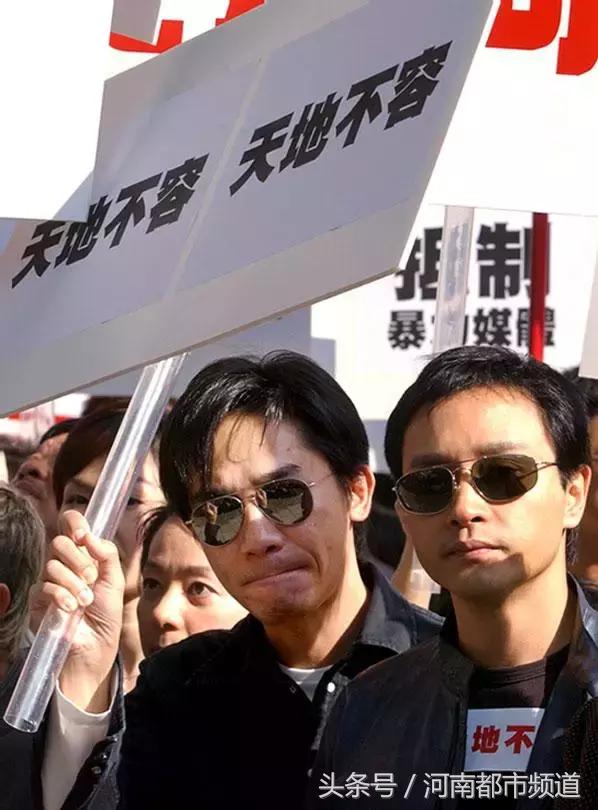 28年后刘嘉玲首回应裸照门：永远忘不了梁朝伟对我说的话……