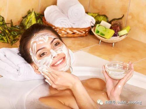 在家怎么用面粉做面膜 DIY面膜步骤配方分享