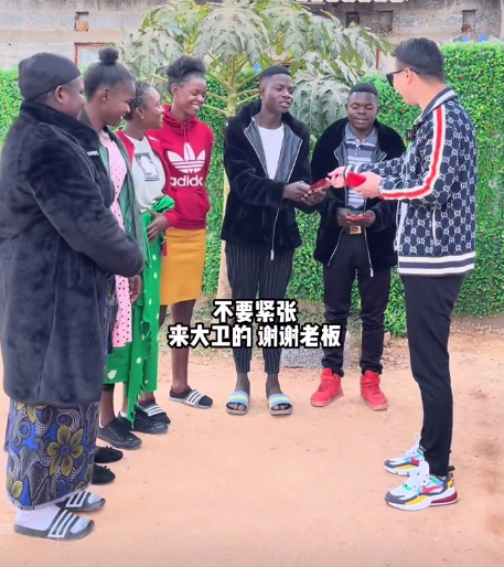 hello先生：小伙海外6年变“非洲大王”，却因卢克事件被迫离开？