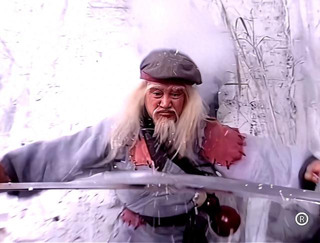 洪七公与黄药师老婆有染？书中一个细节，引发人们遐想