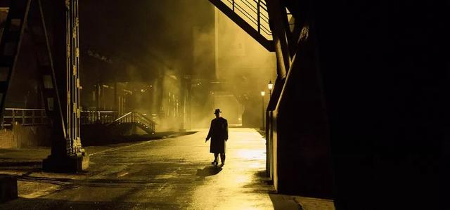 很多外媒说，《巴比伦柏林》是过去十年世界上最好的电视剧