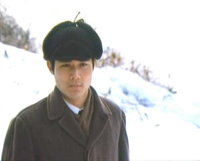 沈冠初，这位息影23年的昔日银幕美男，让我们一起瞧瞧他的罕见