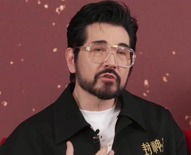 这一次,64岁情绪崩溃的费翔,给所有不婚不育的人提了一个醒