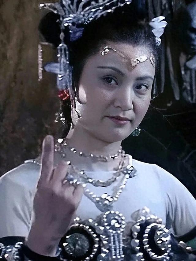 〈西游记〉“白骨精”杨春霞:一生拒谈此角色,晚年现状揭秘
