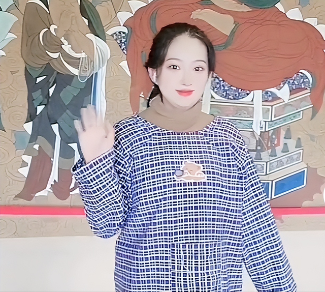 16年，东北美女画家离婚后，跑到江西出家当道士，如今怎么样了？