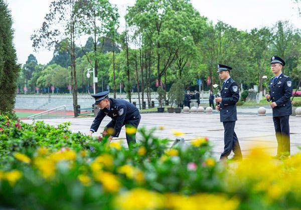 镜头|清明祭英烈