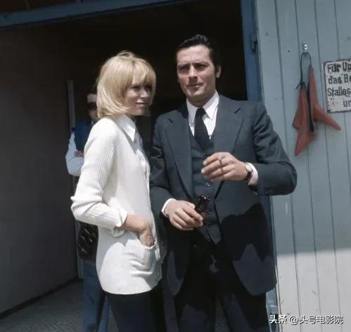 阿兰德龙去世，英俊风流一生，曾向中国女星求婚，说死后不验DNA