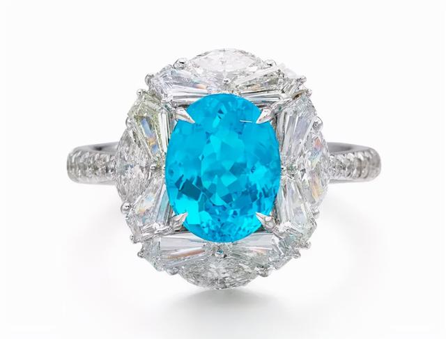 2021年最受女生宠爱的宝石，帕拉伊巴碧玺最新市场行情解读