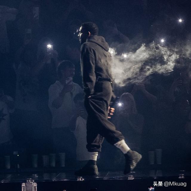 从 Kendrick Lamar 拿五个格莱美奖出发，再聊聊“肯鸭大战”