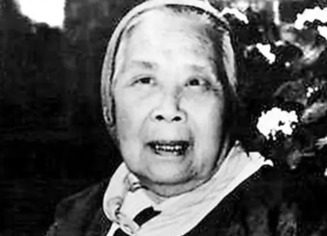 96年李鹏探望帅孟奇，听旁人介绍总理来了，忙纠正：是李鹏，李鹏