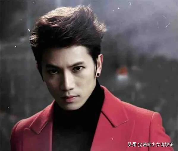 一人分饰两个角色的演员，只服这5位，他们没精分，观众先精分了