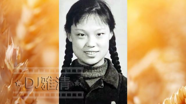 老照片:29位大明星的少女时代 个个像花骨朵般美丽 刘晓庆斗志昂扬