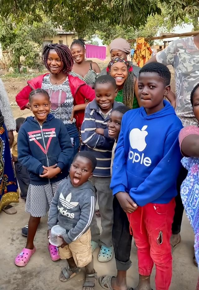 hello先生：小伙海外6年变“非洲大王”，却因卢克事件被迫离开？