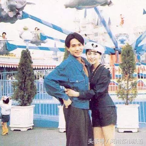 28年后刘嘉玲首回应裸照门：永远忘不了梁朝伟对我说的话……