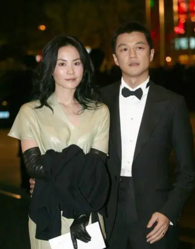 李亚鹏欠薪道歉后续！下海经商一地鸡毛，走到这一步与王菲有关