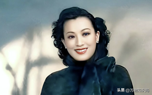 “金嗓子”周璇真的美吗？三岁容貌出众被拐，八岁差点被卖进青楼