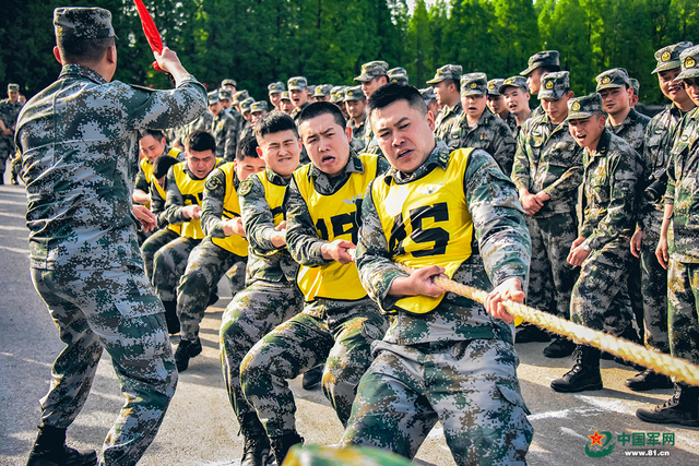 热！血！沸！腾！现场解说带你走进这场兵哥运动会