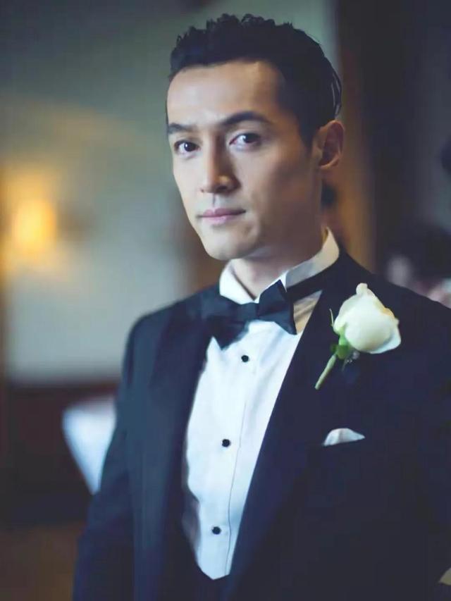 40岁胡歌承认当爸并已结婚一年，女方照片疑曝光，肤白貌美气质佳