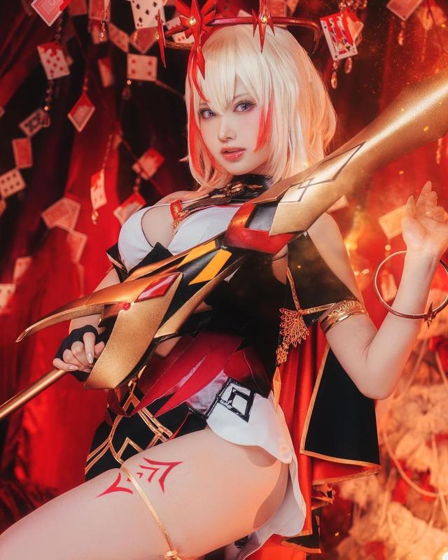 日本黑丝辣妹シスルCos美图赏 妖娆S气的小妖精