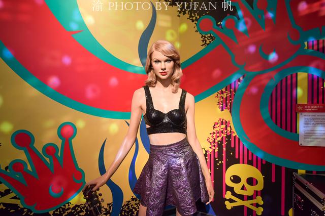 在重庆可以一次与几十位中外明星面对面？没想到竟然是真的