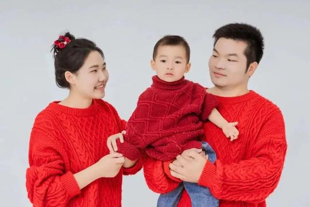 对于戒毒民警来说，爱情是“无论多晚，有我等你”！