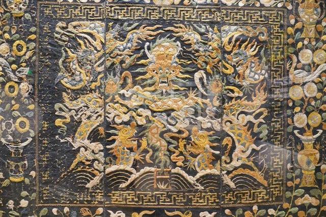 “光辉艳若云”!五彩绣线下藏着半部黎汉文化交融史