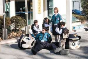 裴宗玉(又一部韩剧韩剧爆了这部又丧又真实的电视剧，堪称职场教科书)