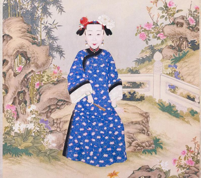 曼常在：祖为内务府大臣，姑为郑亲王儿媳，却死后不得入皇陵